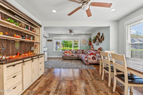 606 S Holmes Street Glenville NY 12302