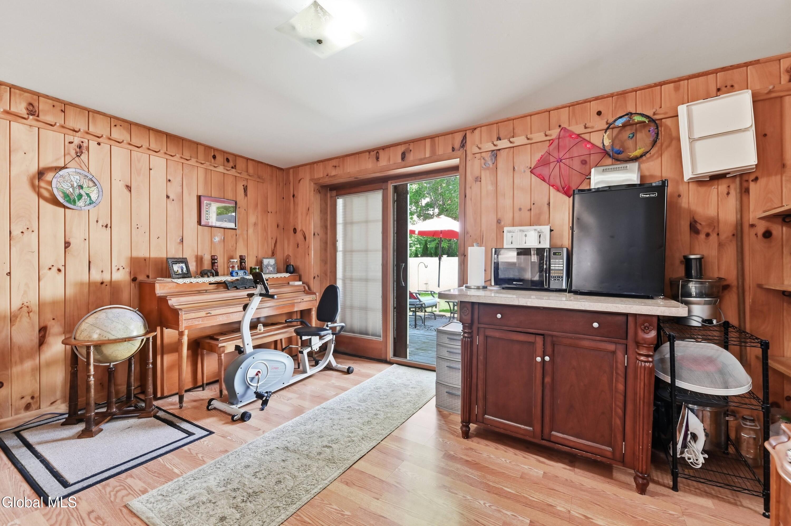 18 California Avenue Rensselaer NY 12144