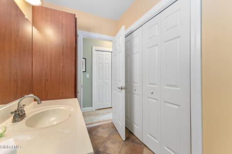 639 N Shore Rd Peck Gloversville NY 12078