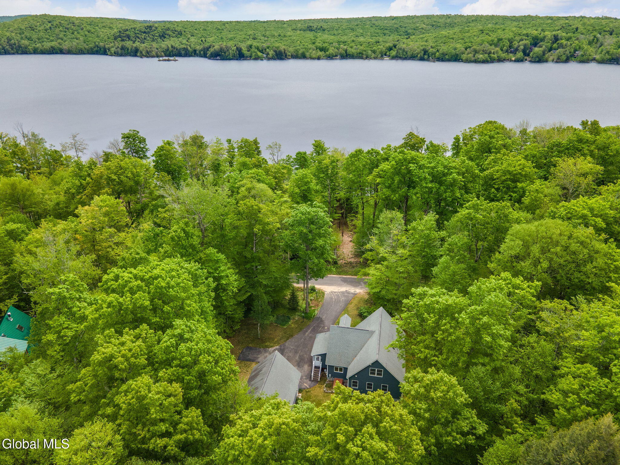 639 N Shore Rd Peck Gloversville NY 12078