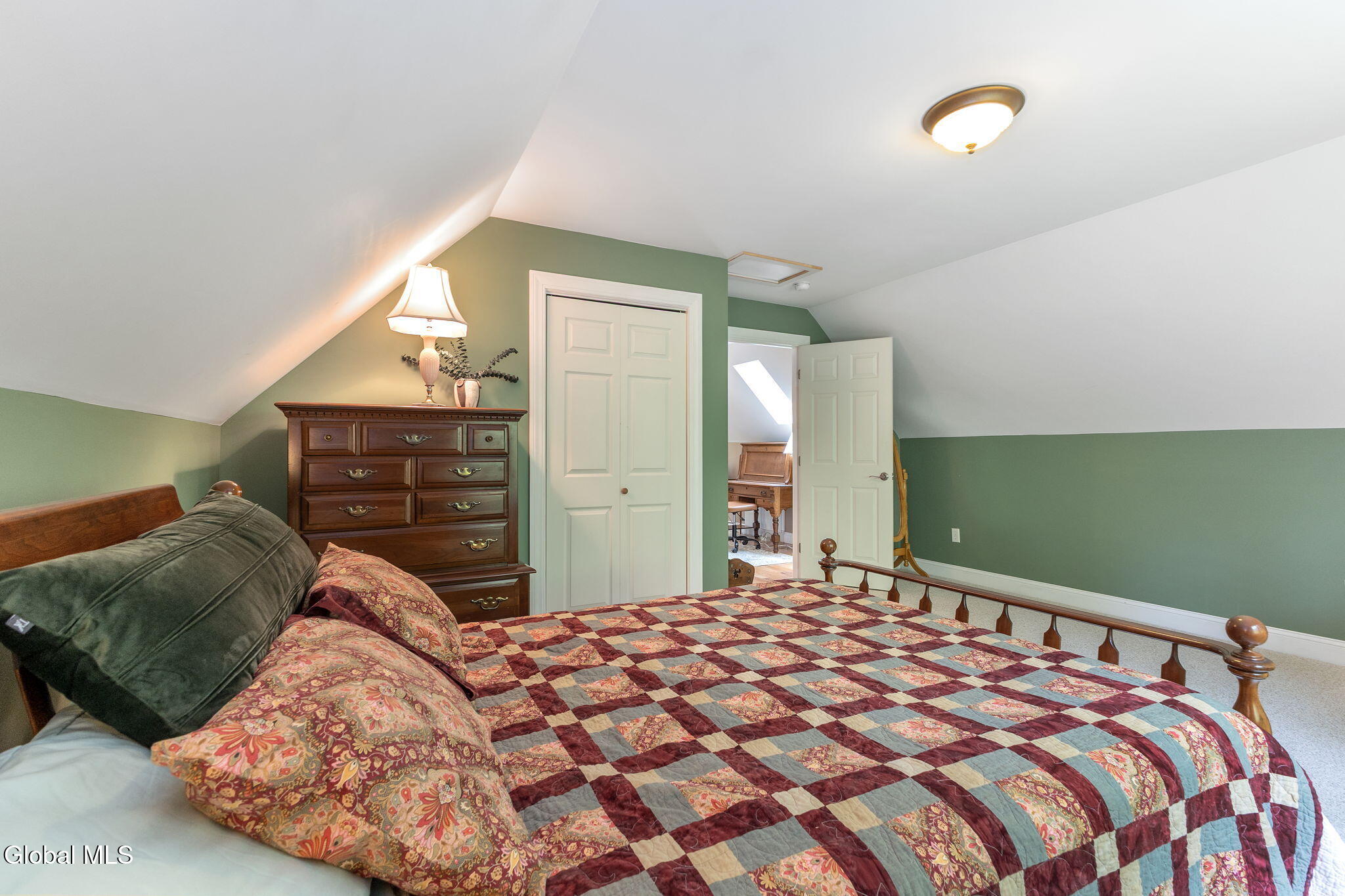 639 N Shore Rd Peck Gloversville NY 12078