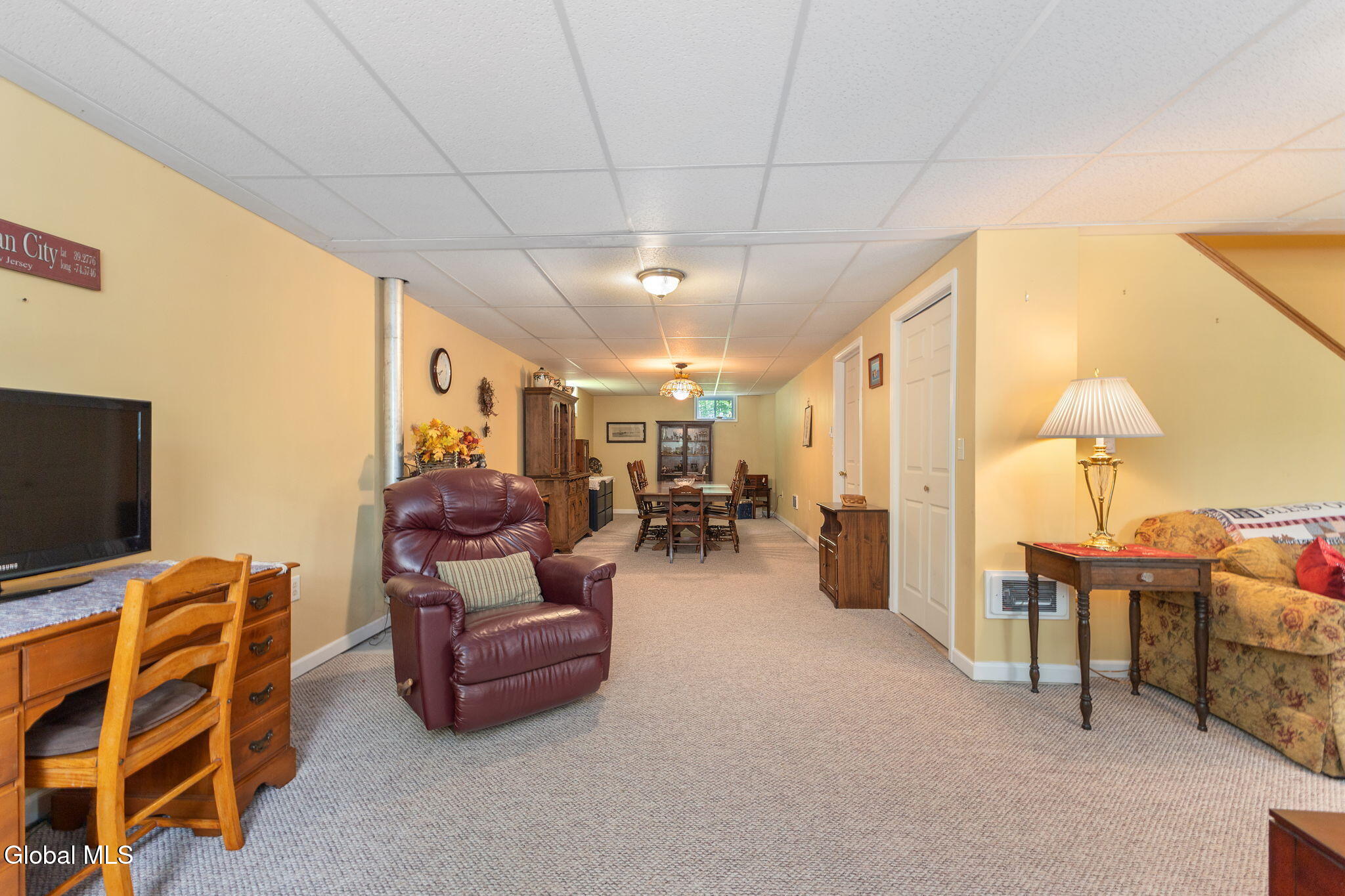 639 N Shore Rd Peck Gloversville NY 12078