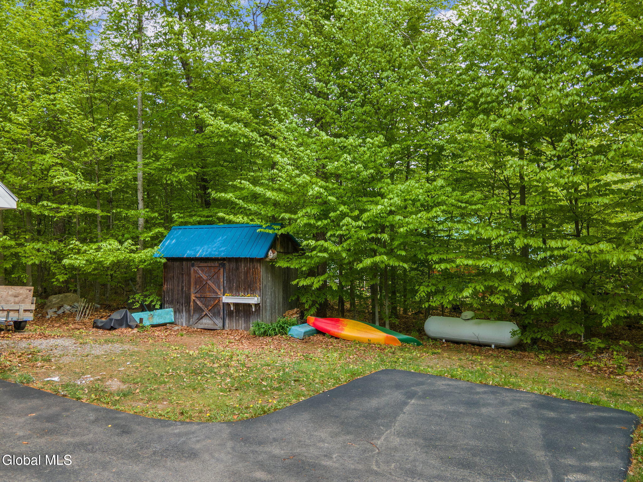 639 N Shore Rd Peck Gloversville NY 12078