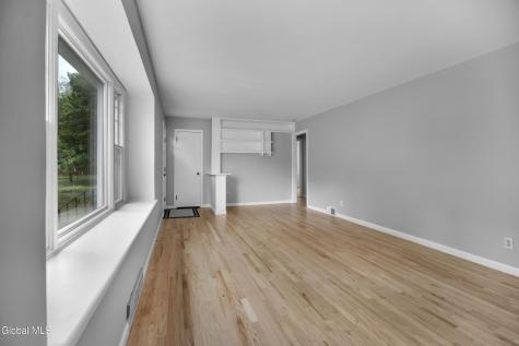 11 Carolyn Lane Glenville NY 12302
