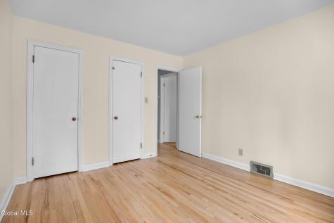 11 Carolyn Lane Glenville NY 12302