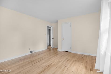 11 Carolyn Lane Glenville NY 12302