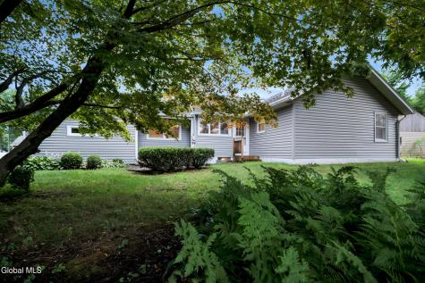 11 Carolyn Lane Glenville NY 12302