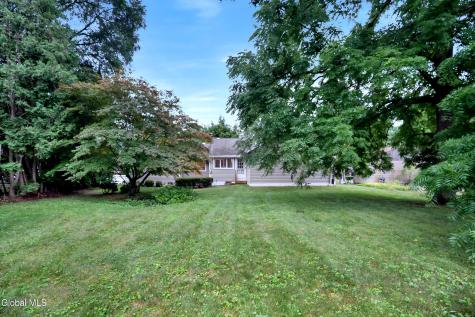11 Carolyn Lane Glenville NY 12302