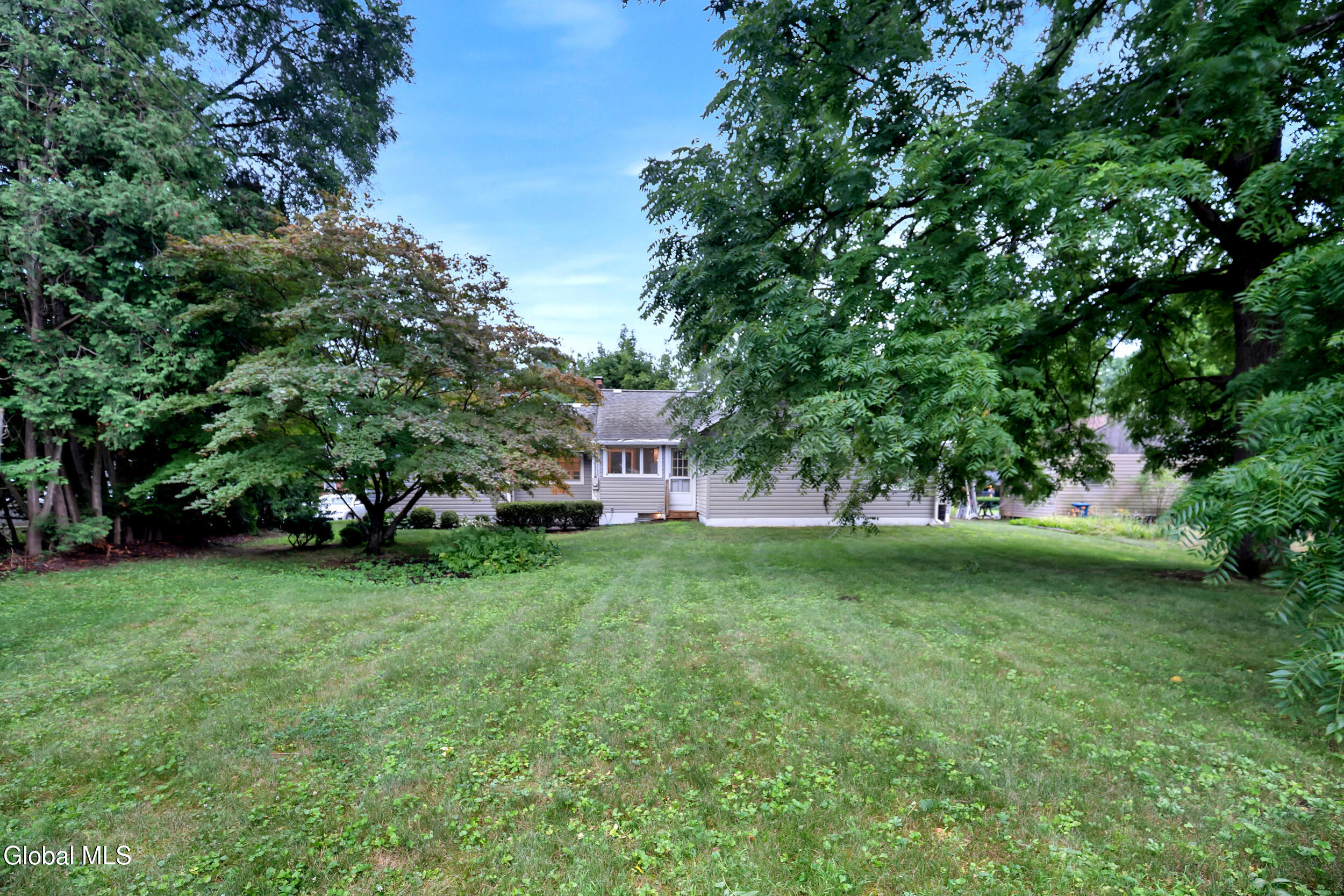 11 Carolyn Lane Glenville NY 12302