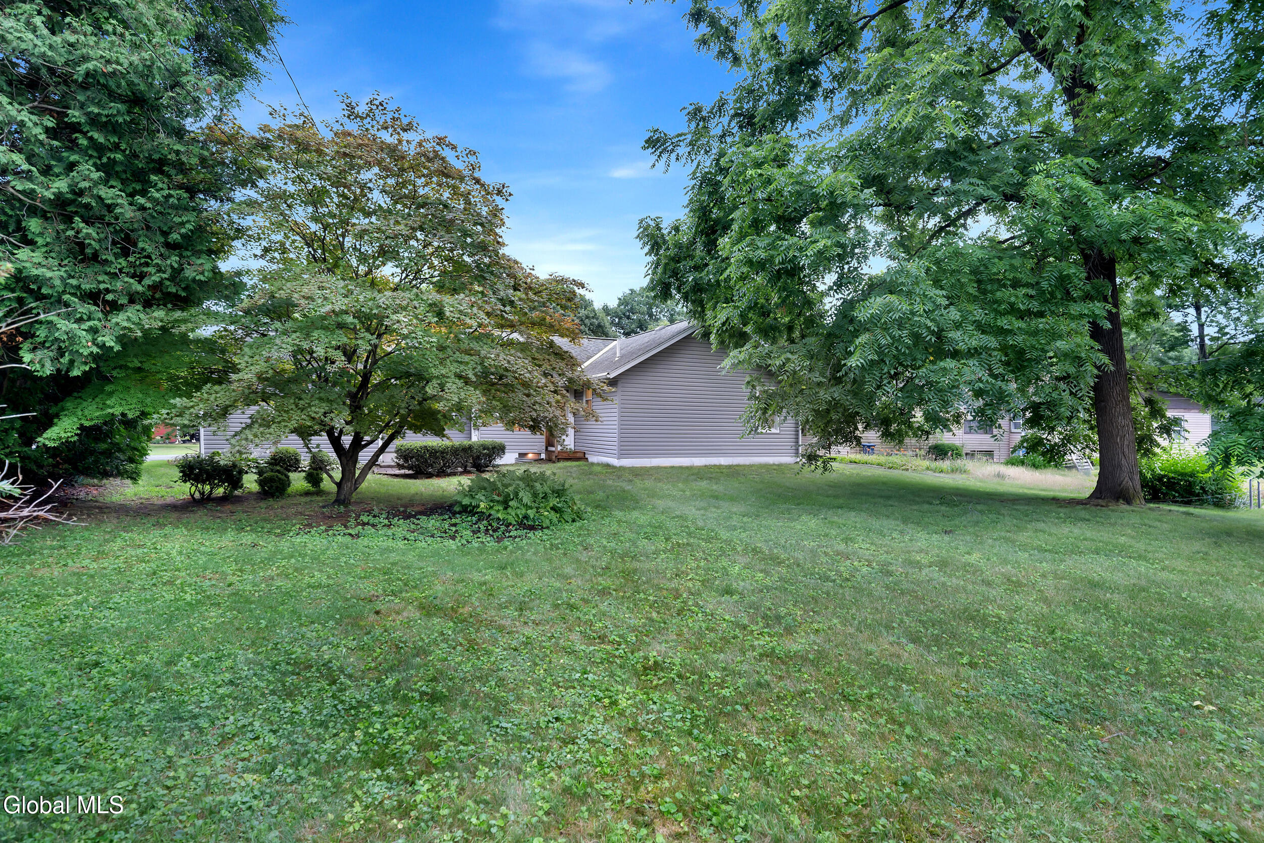 11 Carolyn Lane Glenville NY 12302