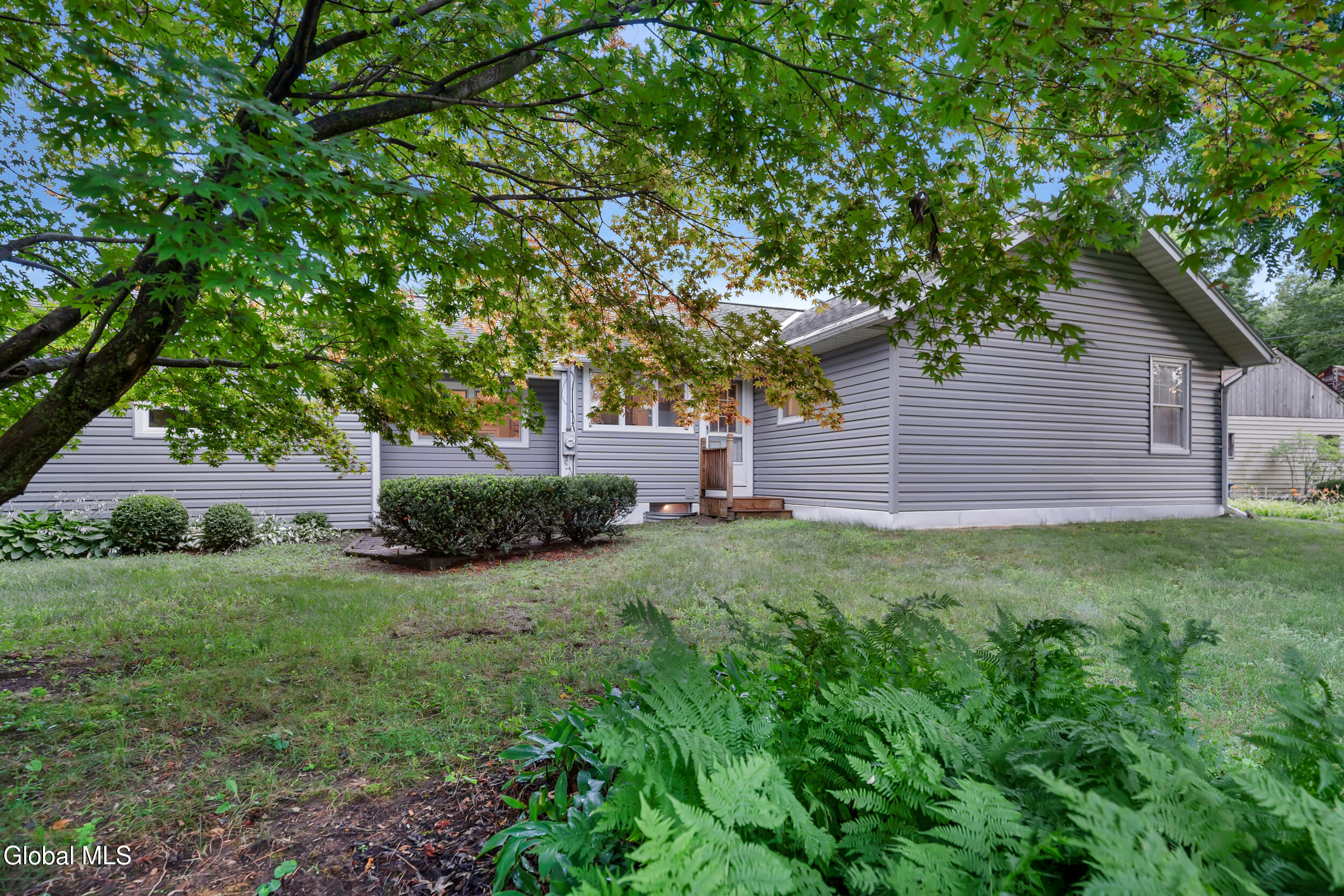 11 Carolyn Lane Glenville NY 12302
