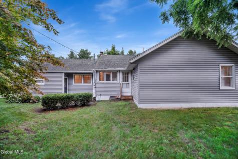 11 Carolyn Lane Glenville NY 12302