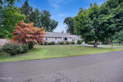 11 Carolyn Lane Glenville NY 12302