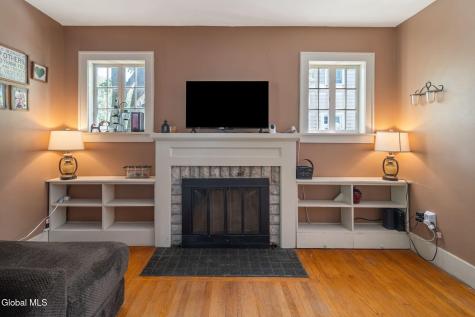 1045 Balltown Road Niskayuna NY 12309