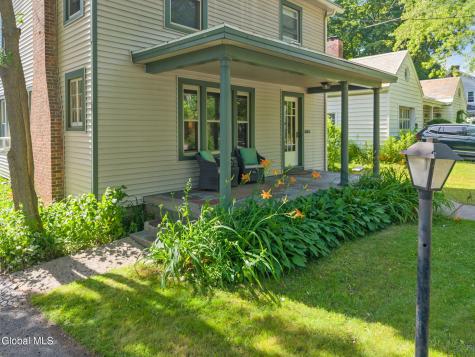 1045 Balltown Road Niskayuna NY 12309