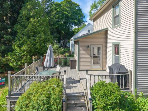 1045 Balltown Road Niskayuna NY 12309
