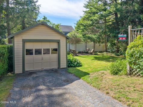 1045 Balltown Road Niskayuna NY 12309