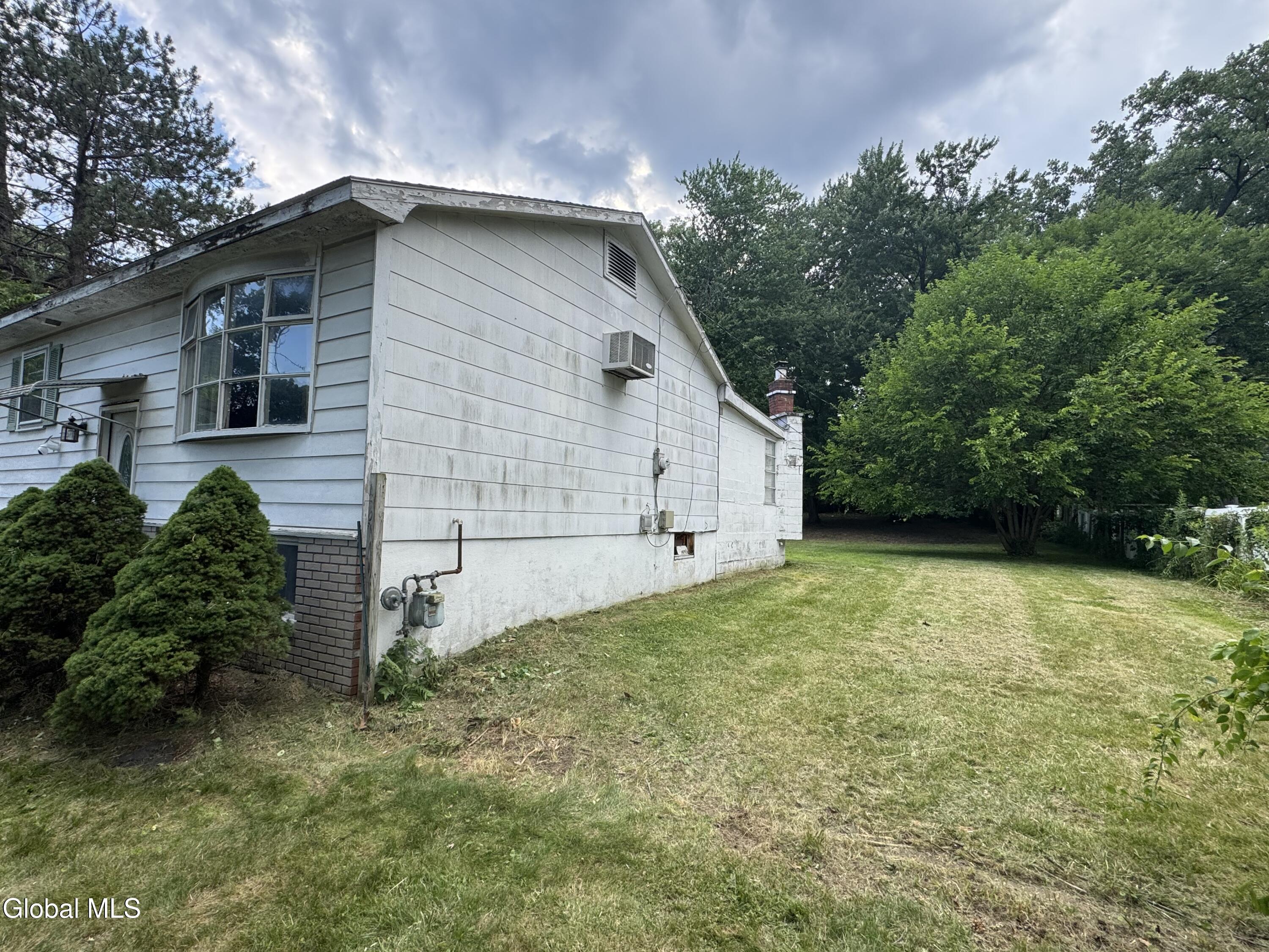 24 Aspen Road Latham NY 12110