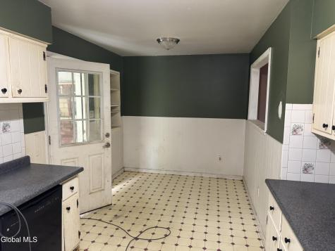 24 Aspen Road Latham NY 12110
