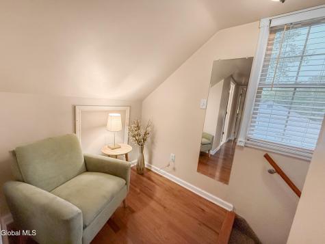 20 St Joseph Street Schenectady NY 12303