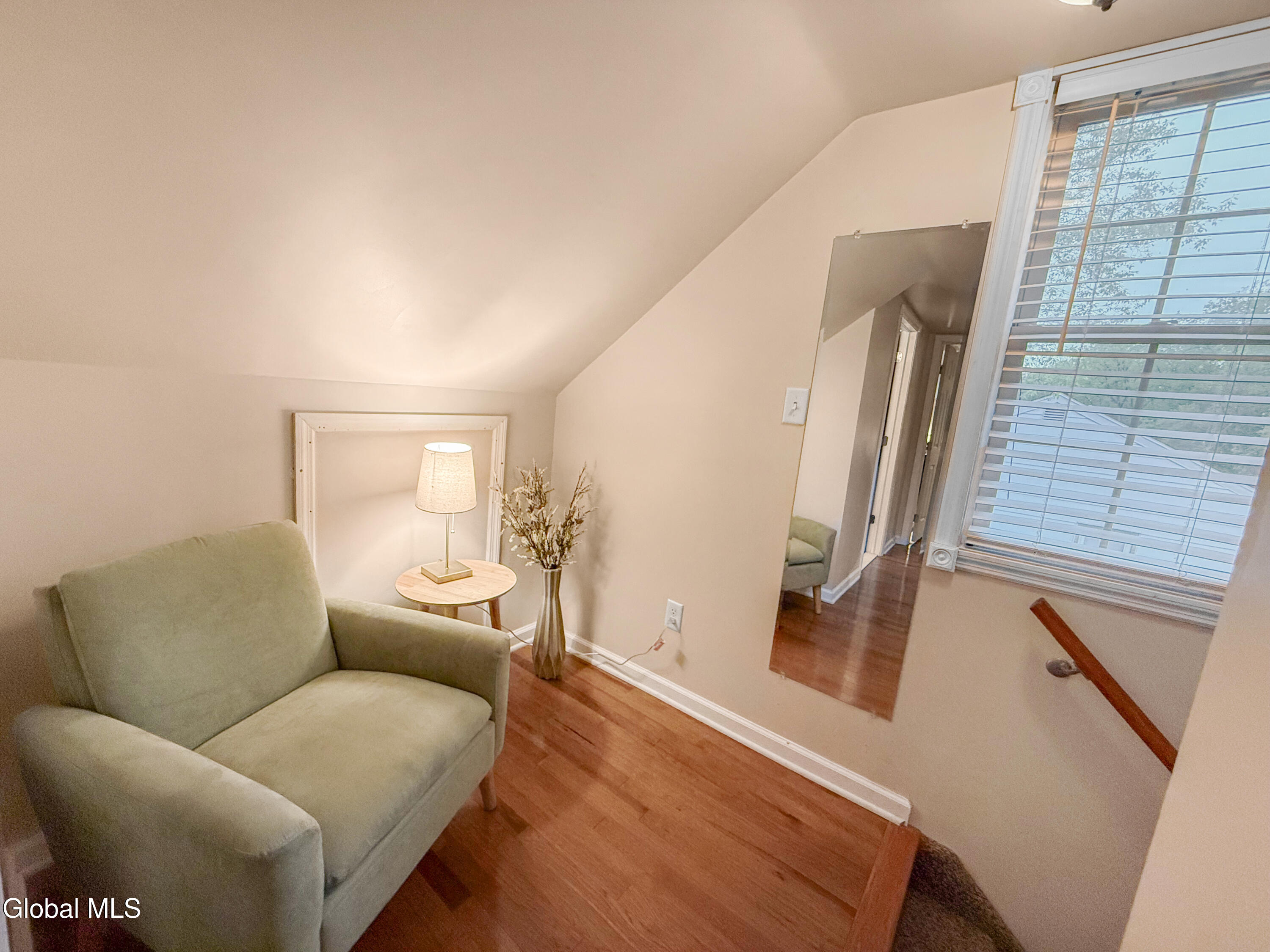 20 St Joseph Street Schenectady NY 12303