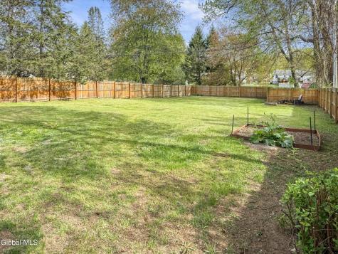 20 St Joseph Street Schenectady NY 12303