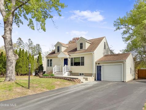 20 St Joseph Street Schenectady NY 12303