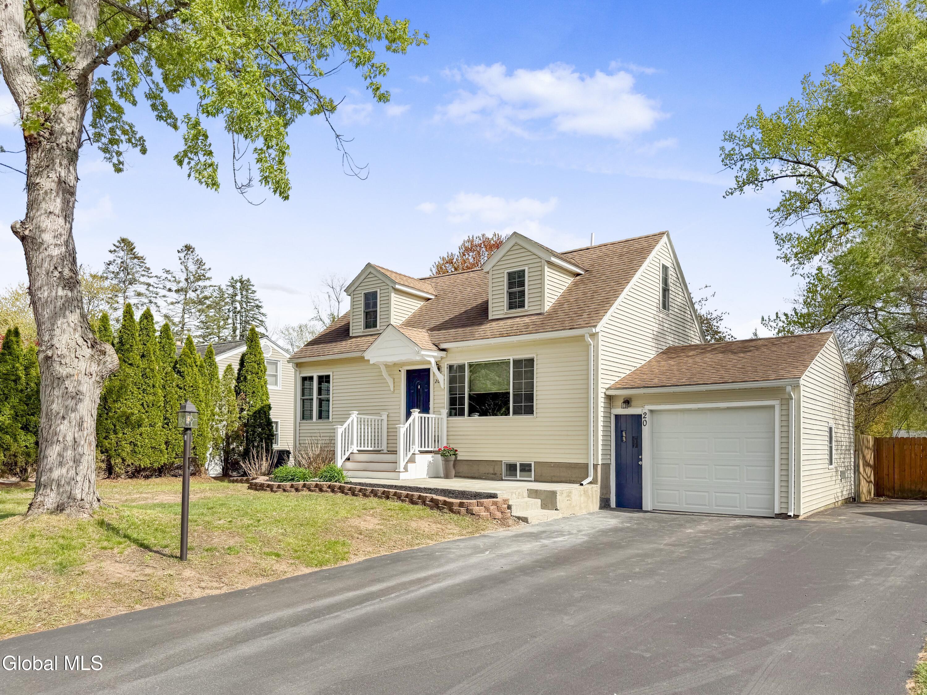 20 St Joseph Street Schenectady NY 12303