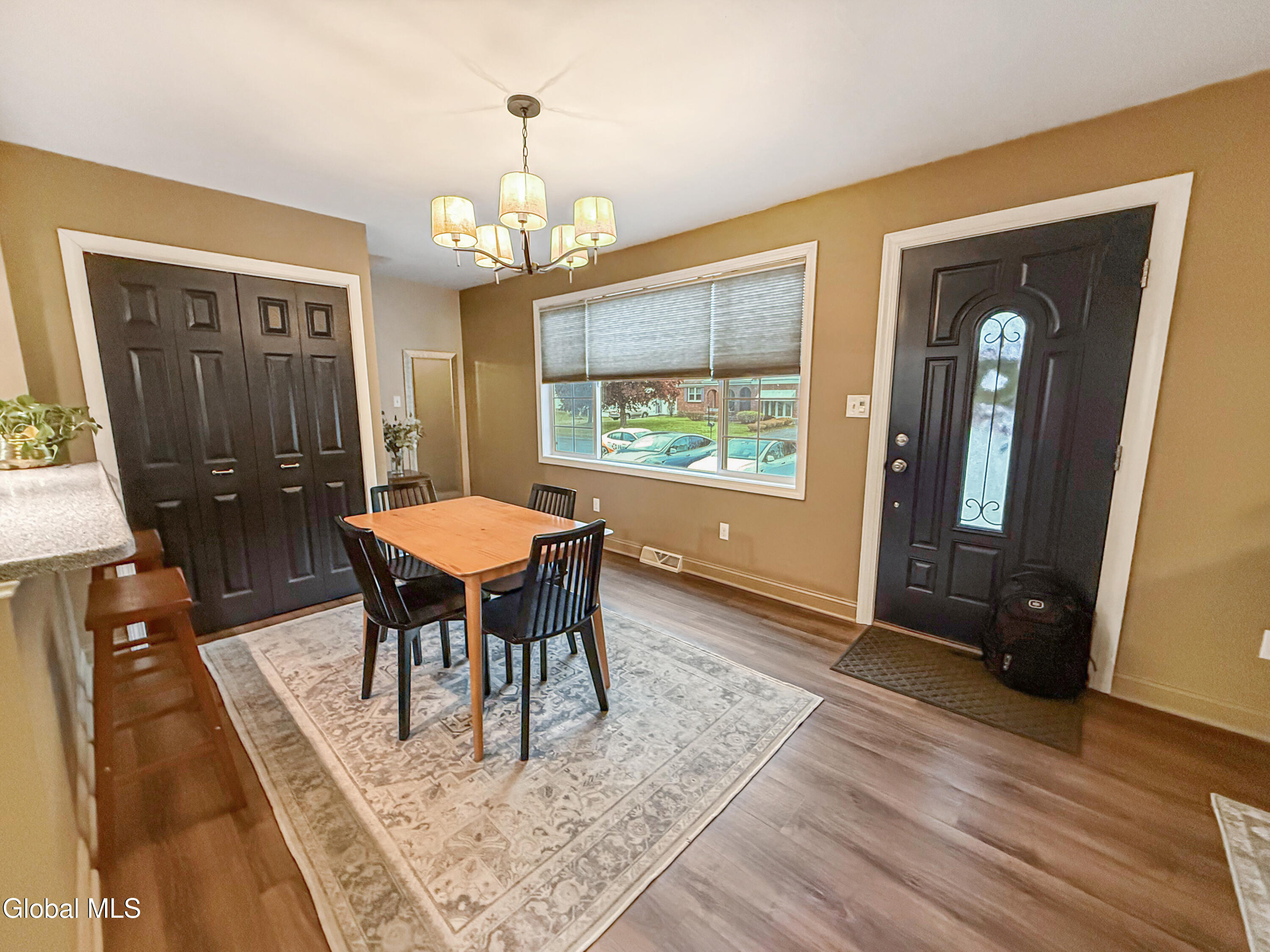 20 St Joseph Street Schenectady NY 12303