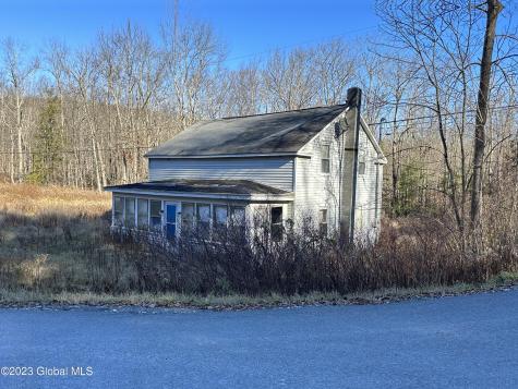 216-178 Toad Point Road Petersburgh NY 12138