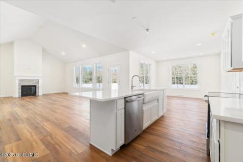 1 Brookhaven Court Saratoga Springs NY 12866