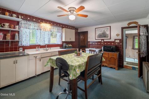 9 Ridge Road Rensselaer NY 12144