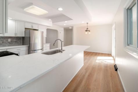 35 Albion Street Schenectady NY 12302