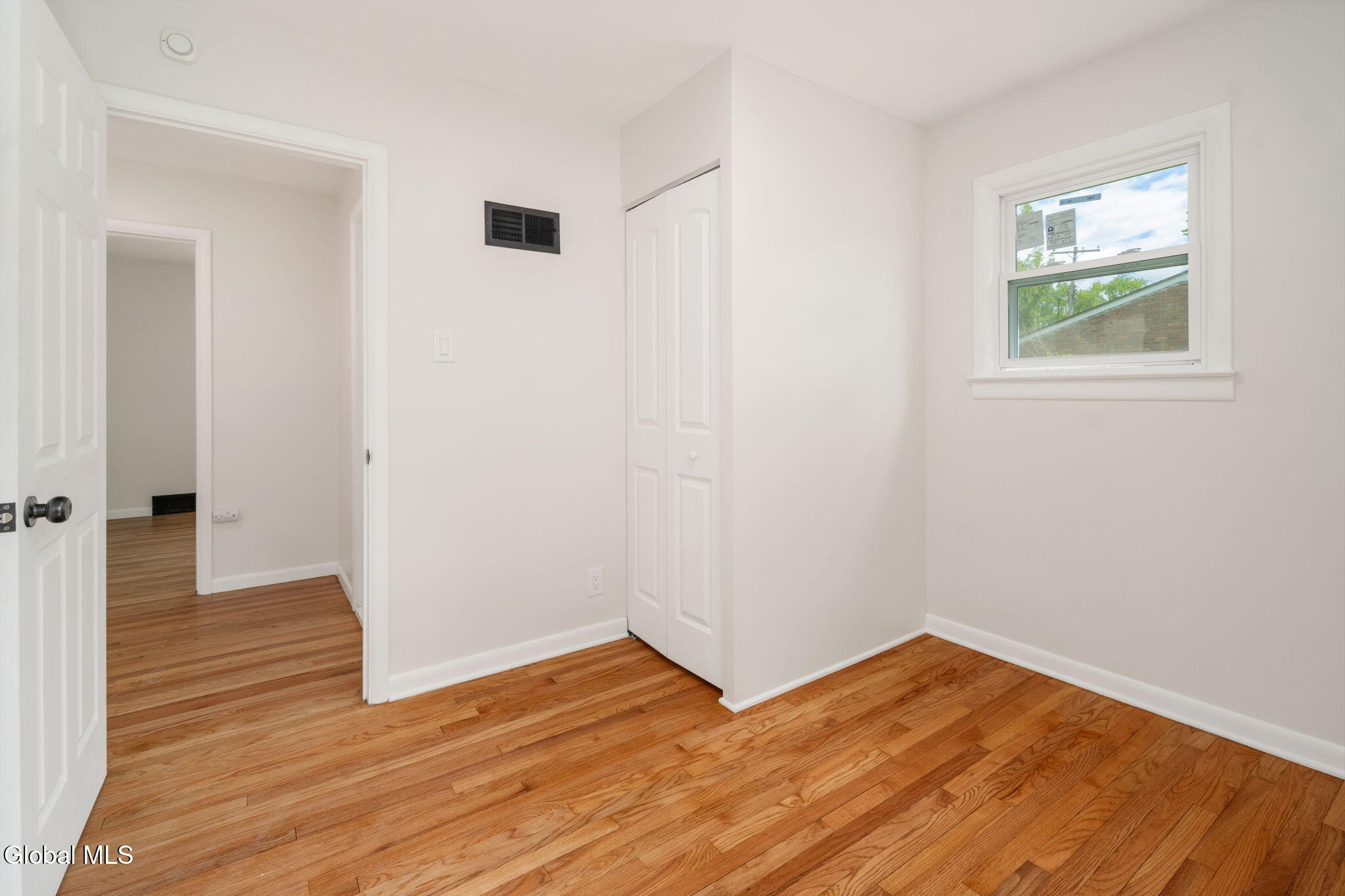 35 Albion Street Schenectady NY 12302