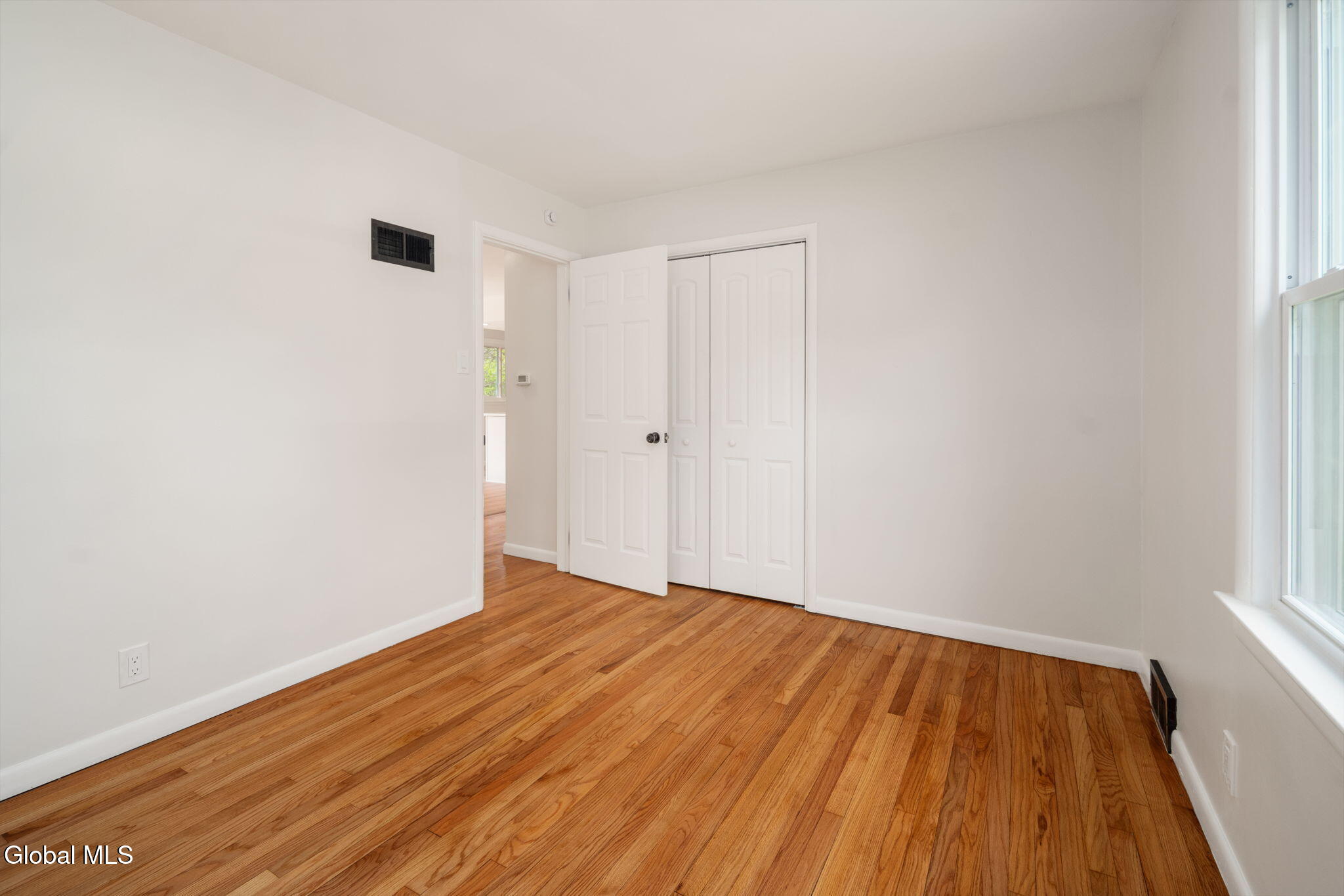 35 Albion Street Schenectady NY 12302