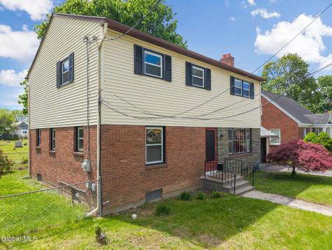 35 Albion Street Schenectady NY 12302