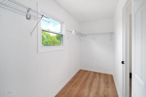 35 Albion Street Schenectady NY 12302