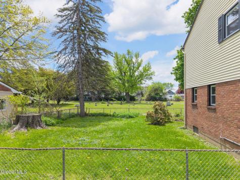 35 Albion Street Schenectady NY 12302