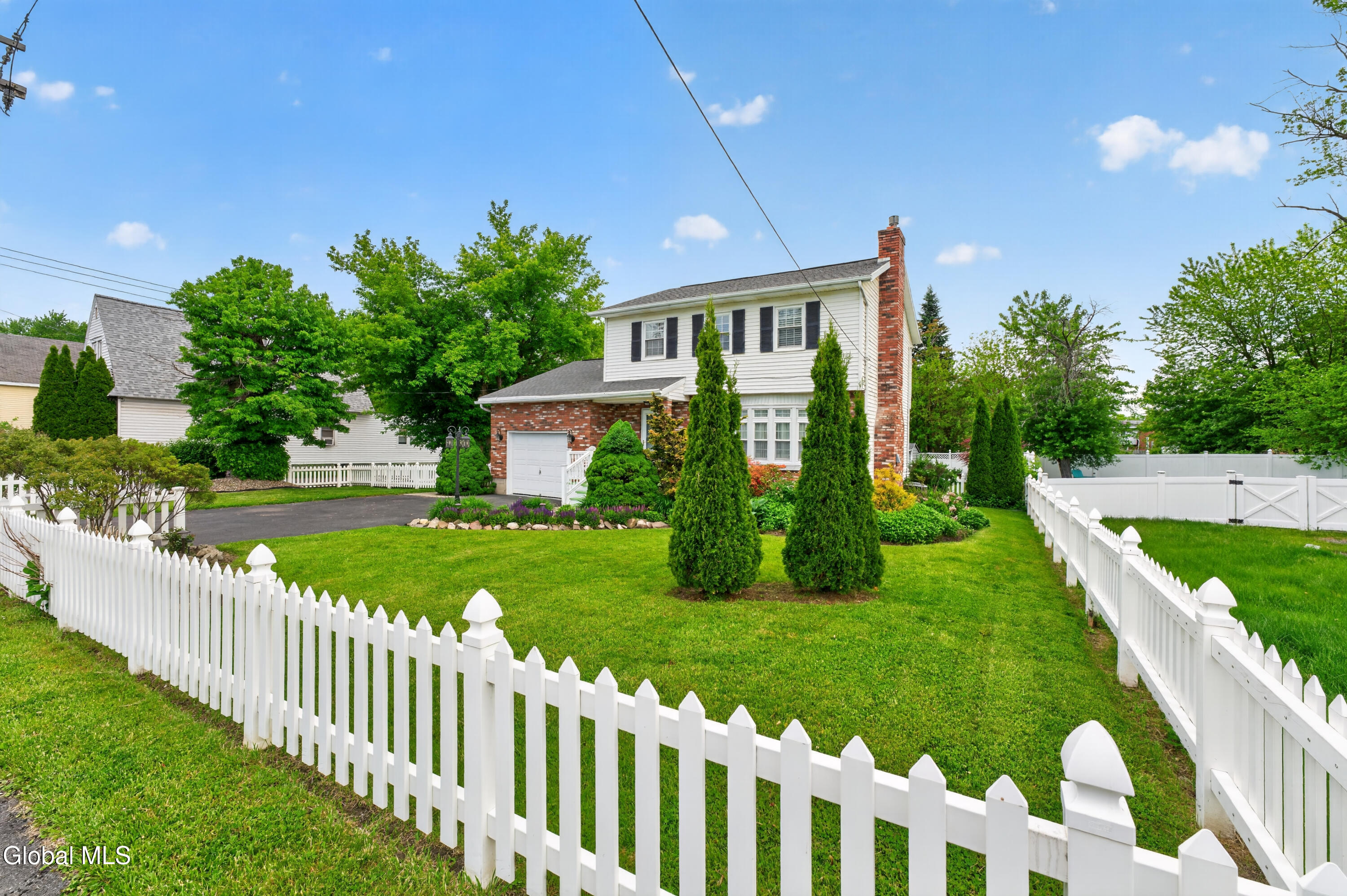 817 14th Street Watervliet NY 12189