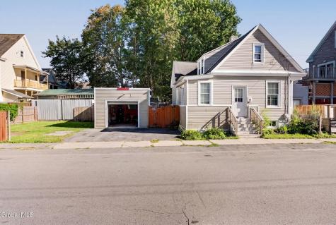 27 Steuben Street Schenectady NY 12307