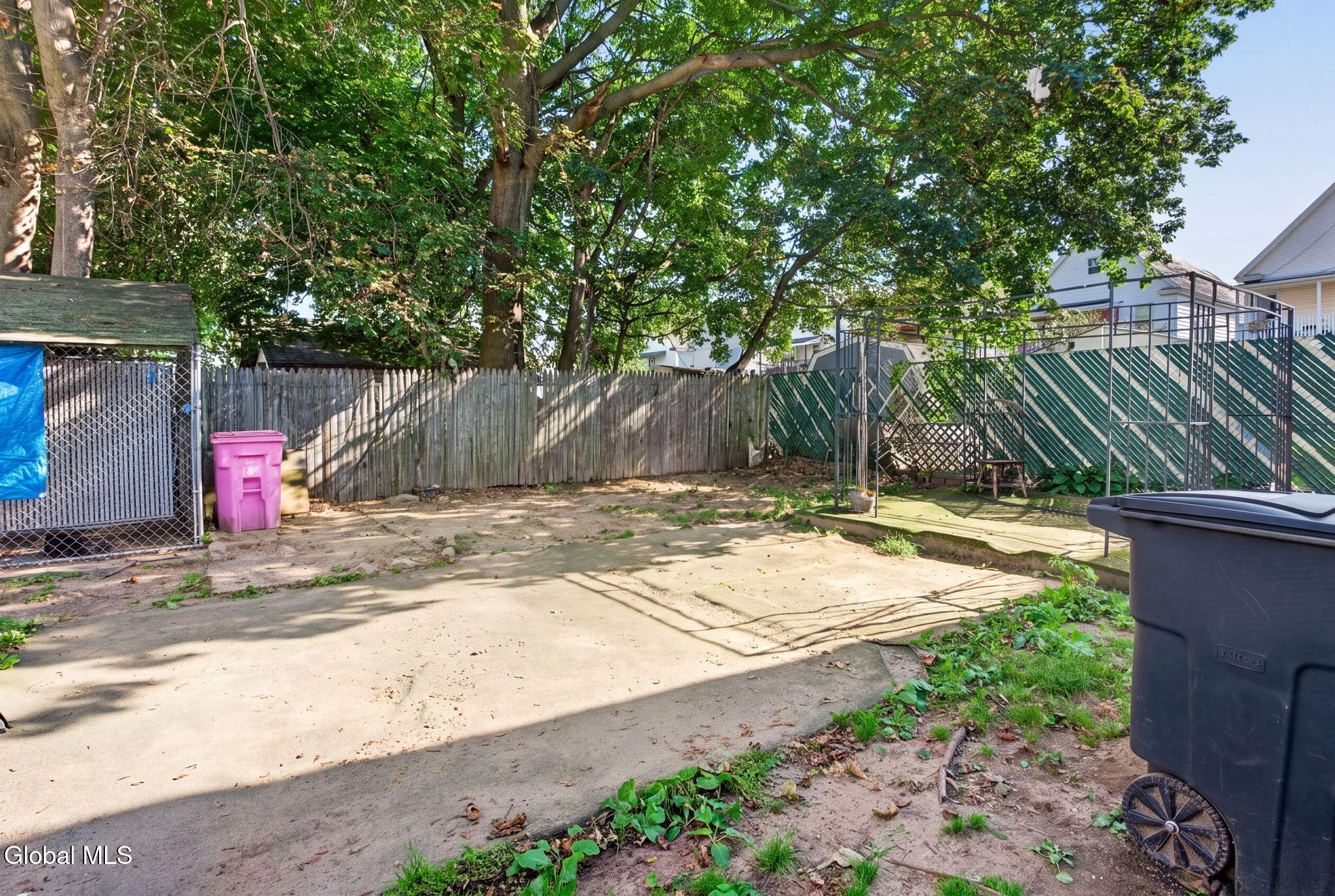 27 Steuben Street Schenectady NY 12307