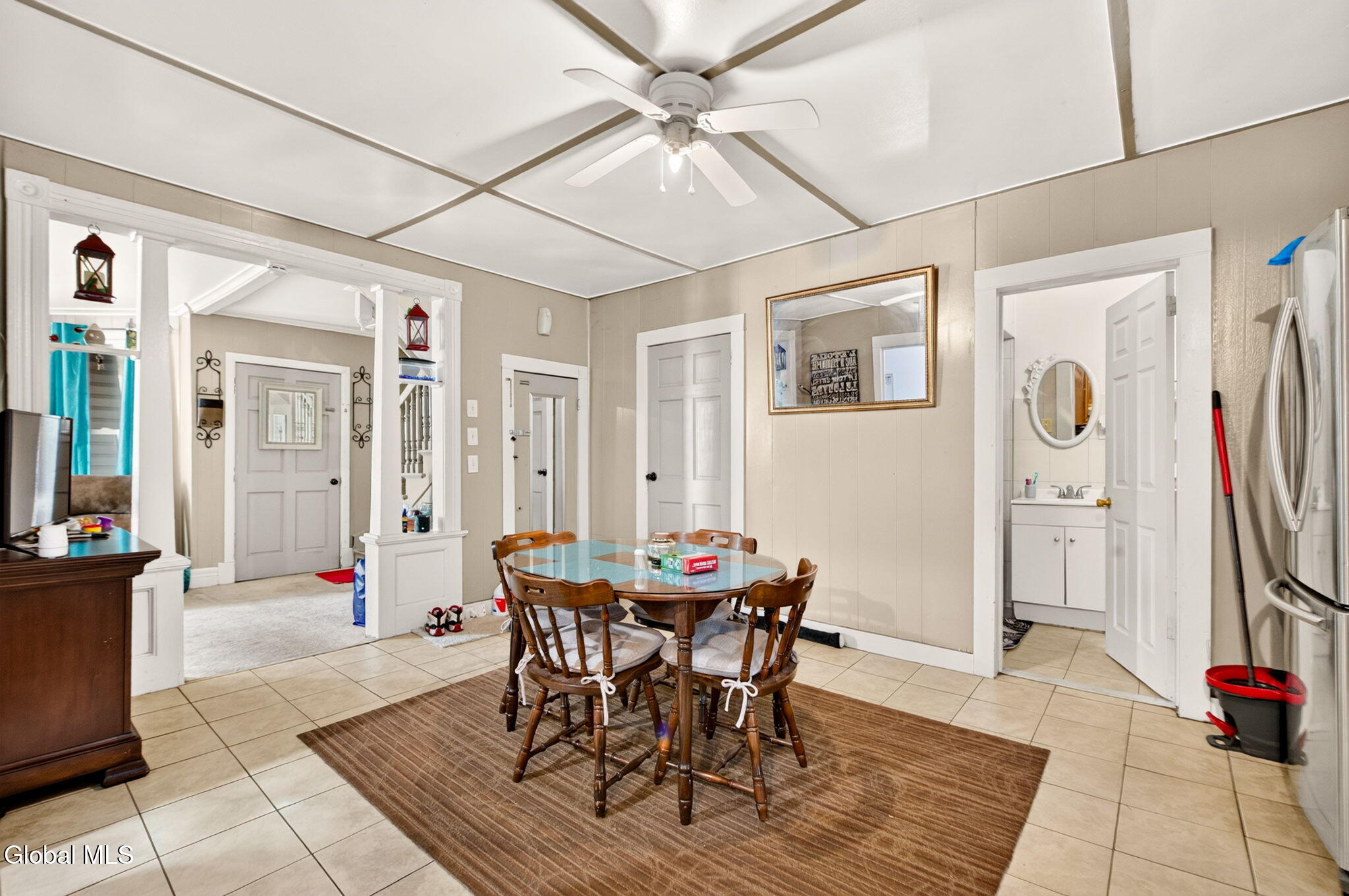 27 Steuben Street Schenectady NY 12307