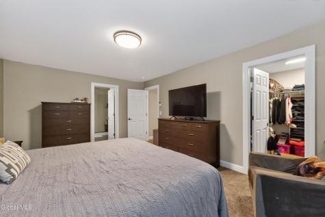 11 Oreshan Court Cohoes NY 12047