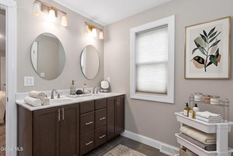 11 Oreshan Court Cohoes NY 12047