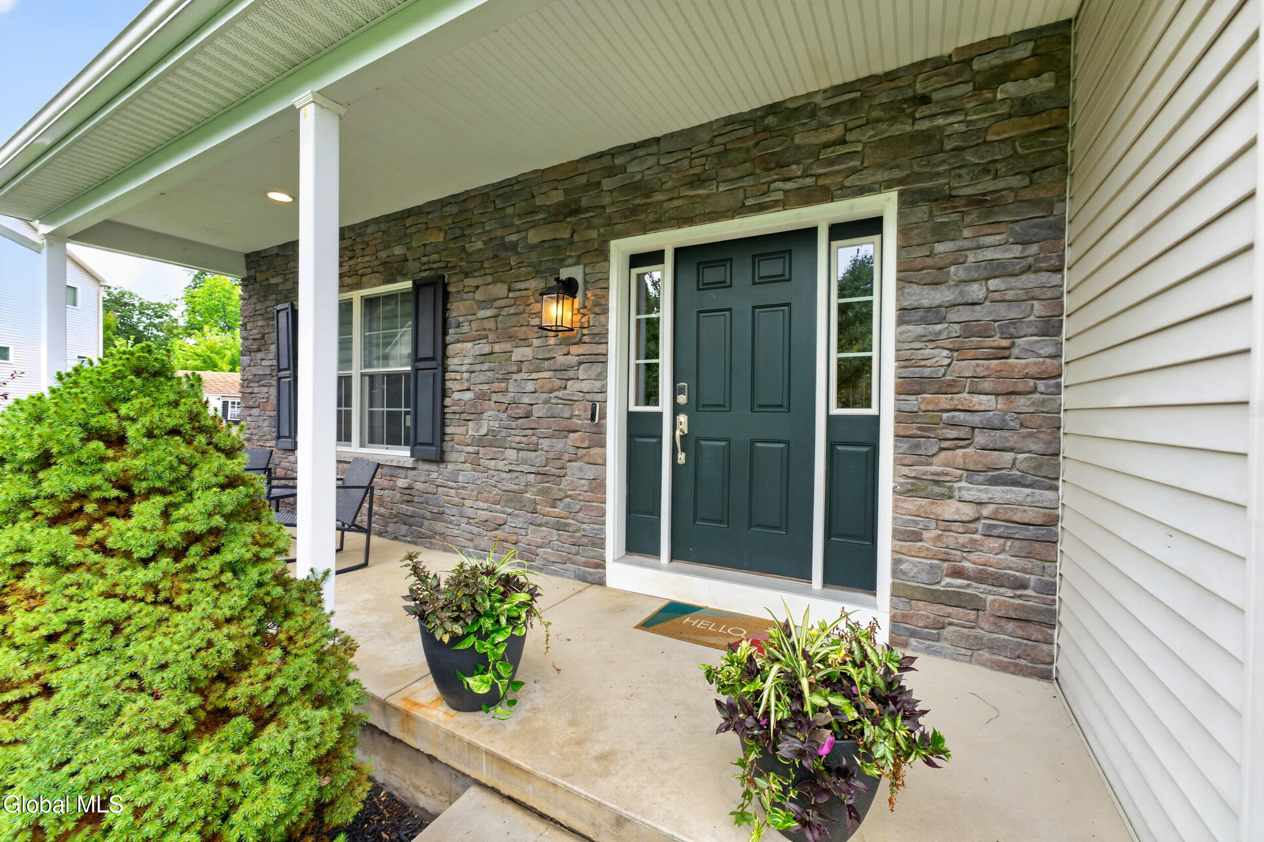 11 Oreshan Court Cohoes NY 12047