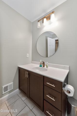 11 Oreshan Court Cohoes NY 12047