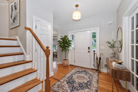 11 Oreshan Court Cohoes NY 12047