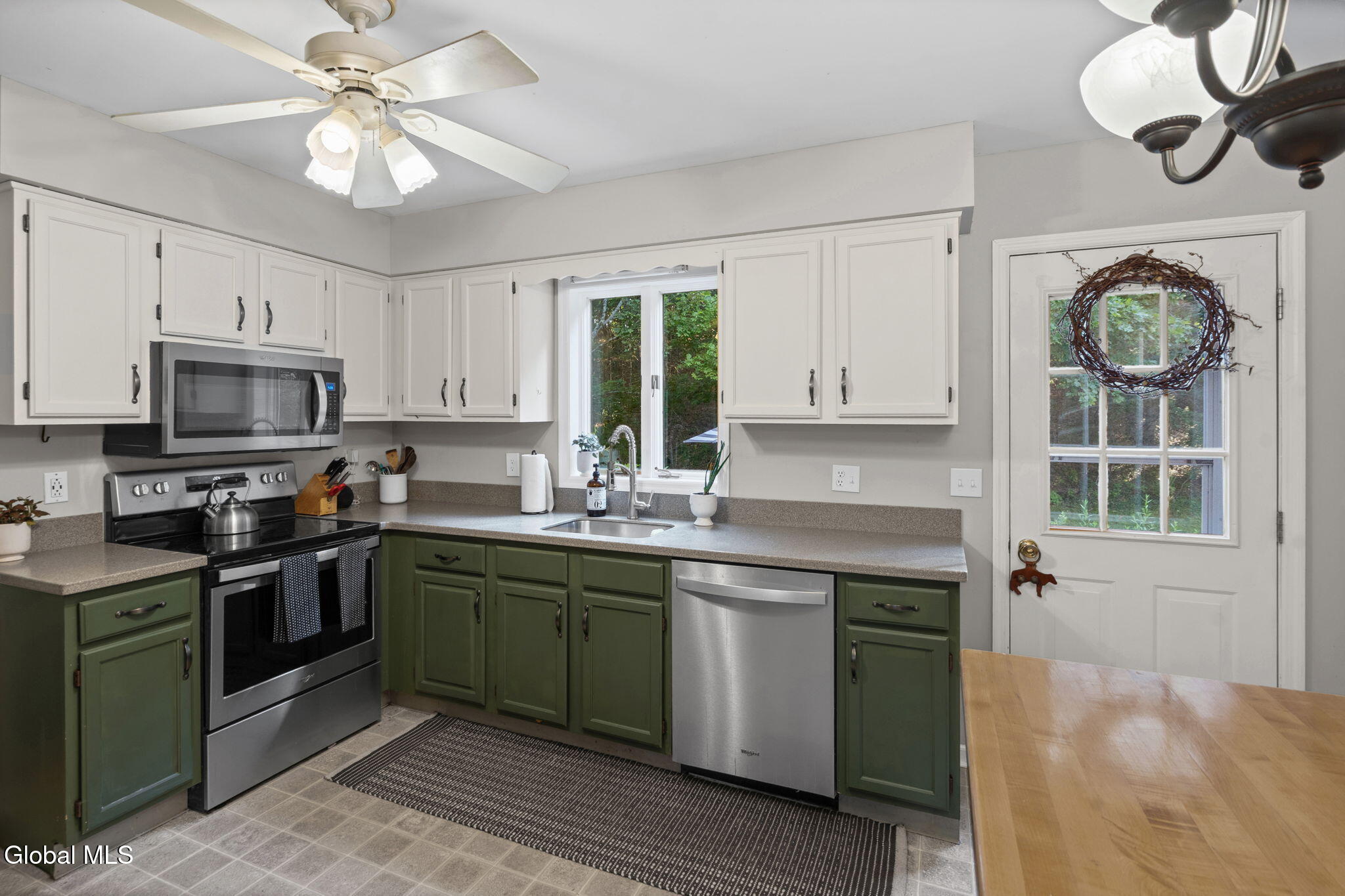1 Winding Ridge Road West Sand Lake NY 12196