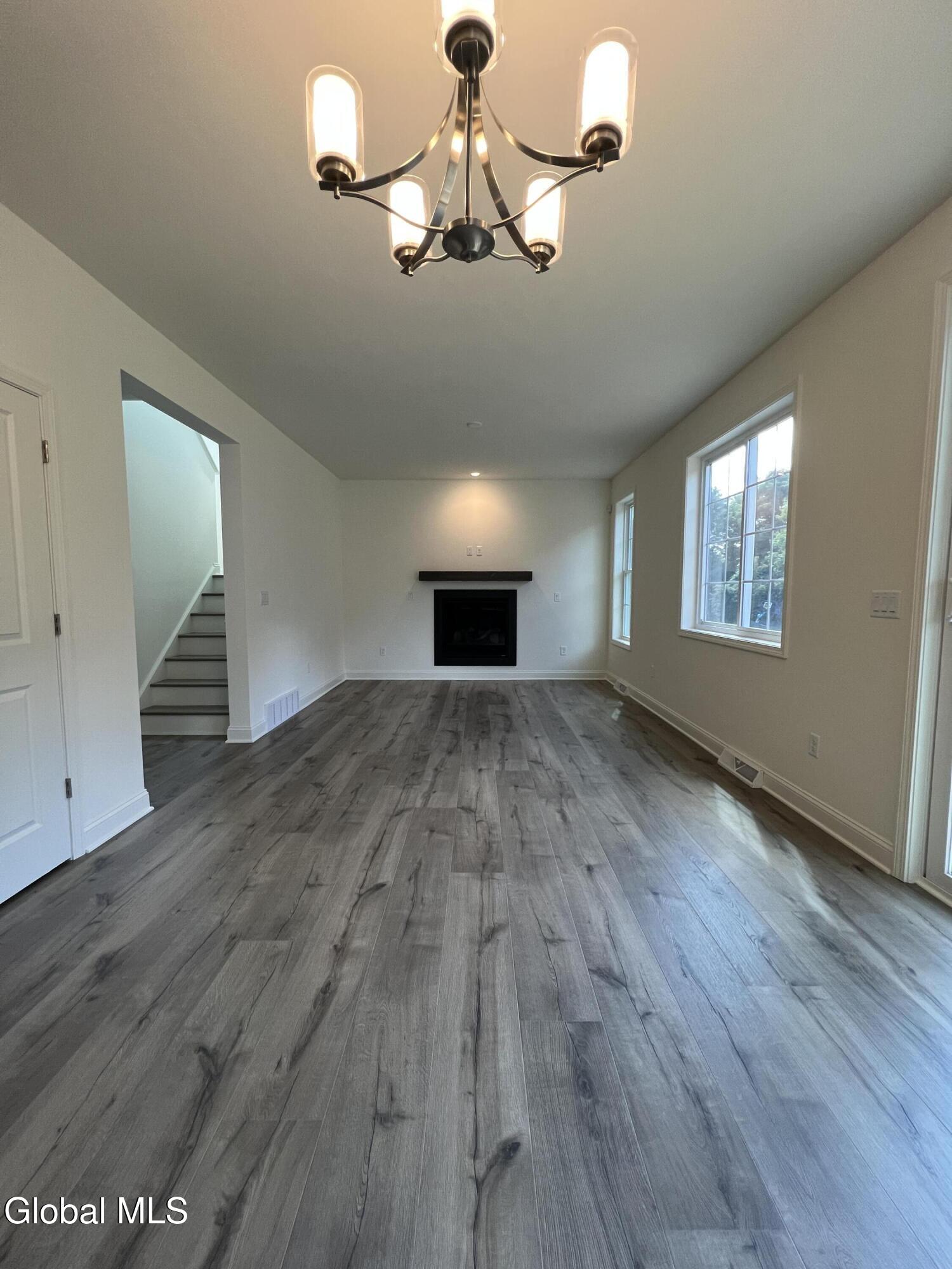 3 Windrow Way Mechanicville NY 12118