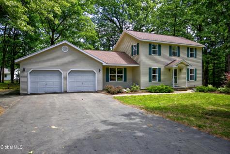 30 Oak View Drive Moreau NY 12828